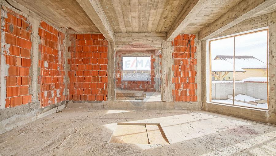 COMISION 0%| Casă individuală | 2 garaje | 192 mp utili | 847 mp teren - 31