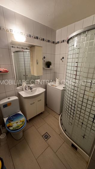Apartament mare, luminos, 50 metri de metrou. - 10