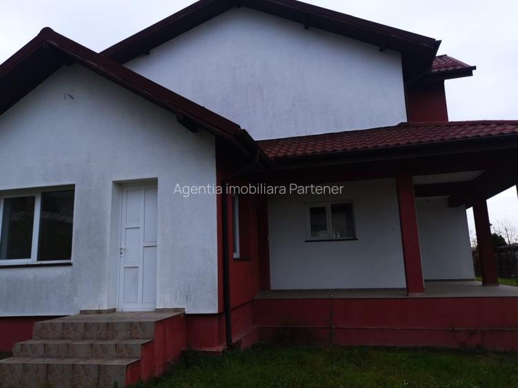 Vila P+E, Stefanesti - Cetate, teren 543 mp - 34