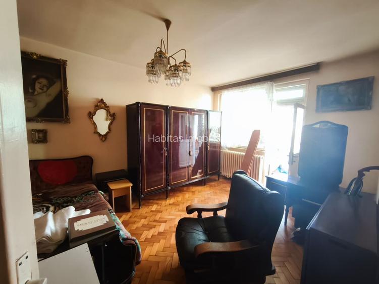 Apartament 2 camere, decomandat, parter cu balcon, GARAJ,  zona Mercur - 5