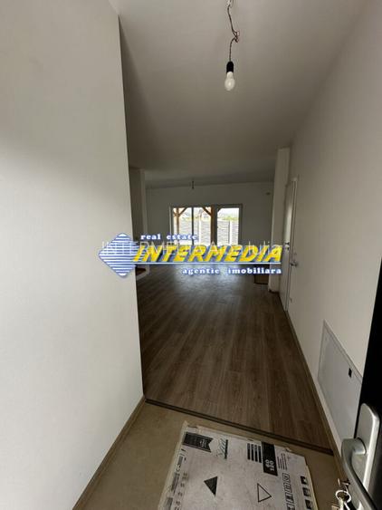 Casă spațioasă de vânzare cu 3 dormitoare și terasă Oarda de Jos, Alba - 3