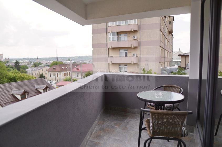 2 CAM PIATA UNIRII, TEATRU, PALAS, UMF, ULTRACENTRAL 199000+tva 9 - 4