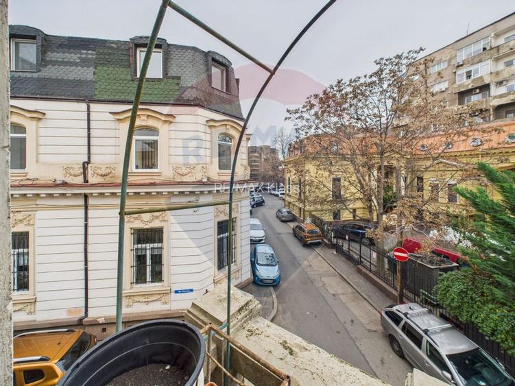 Apartament de vanzare in vila in centrul capitalei - 12