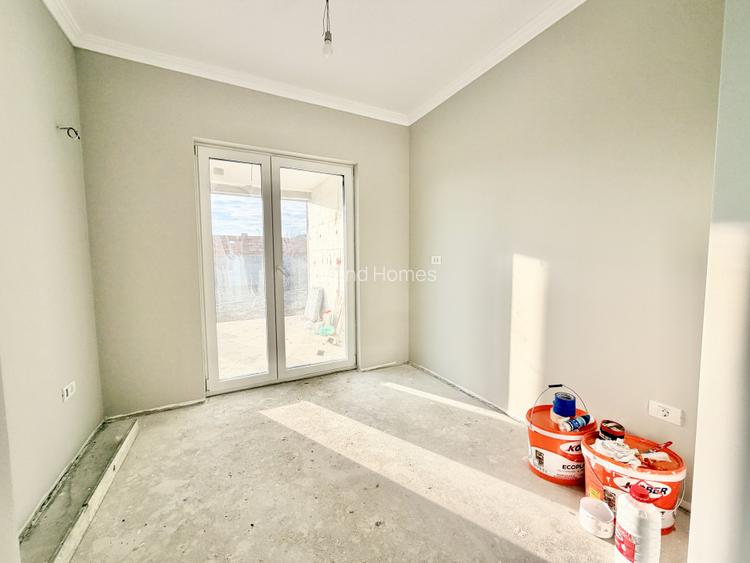 Duplex despartit prin camera tehnica - 81 mp - Mosnita Noua  - 19