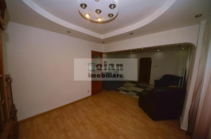 Colentina - Rau, Mcdonalds, 4 Camere 81 Mp, Et 9/11, An 1982, 2 Bai - 4