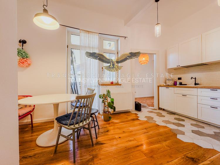 Apartament superb si spațios situat in cladire istorica/Central - 11