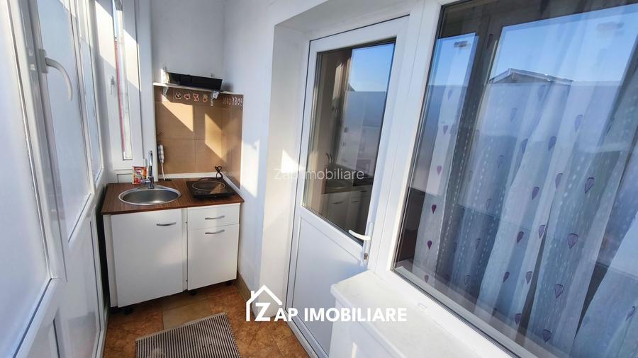 Apt 1 camera - 7 noiembrie - etaj 2 - 6