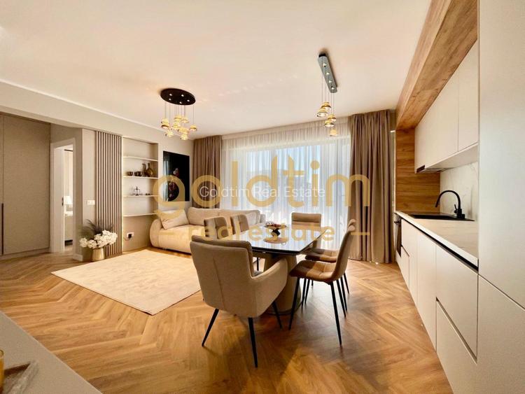 DESIGN UNIC/SUPERB/ZONA LINISTITA/LUX/1 LOC PARCARE - 7