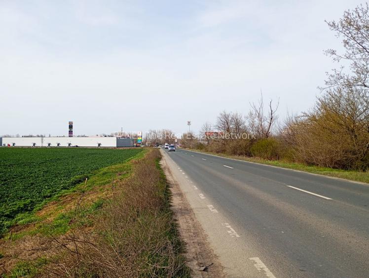 Teren intravilan 5.000 m² cu 40 m deschidere la DN2A – lângă Kaufland Slobozia - 13