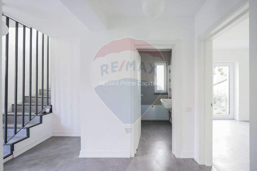 De închiriat casă renovată 2023, 5 camere, pericentral - 5