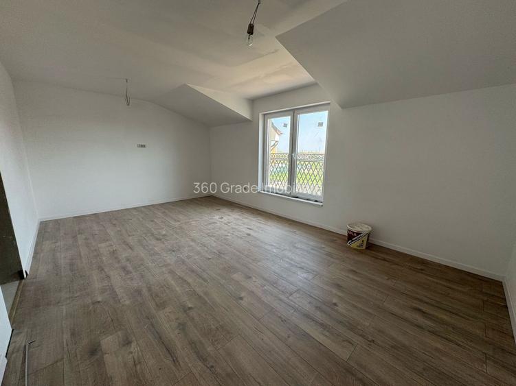 Duplex P+M Toate Utilitatile - La astfalt - Mosnita Noua - 10