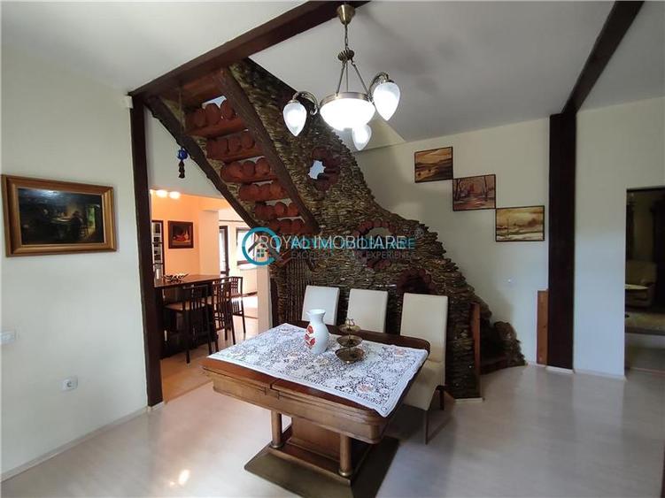 Royal Imobiliare -vanzare vila/ casa de vacanta zona CAMPINA - 38