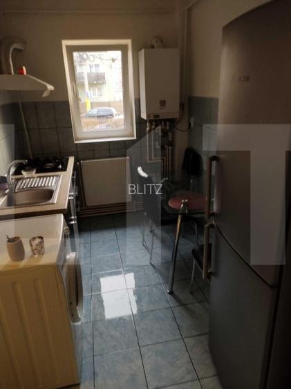 Apartament cu 2 camere, 46 mp, decomandat, Tatarasi - 4