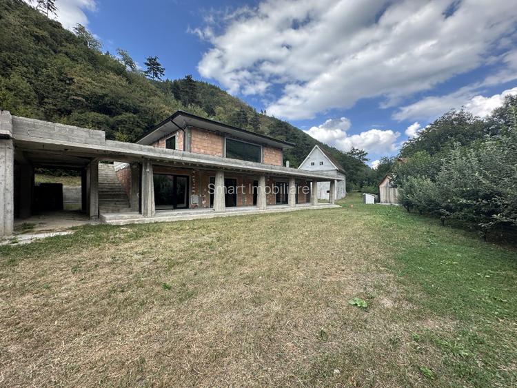 Casa de lux, cu vedere panoramica asupra muntilor, 2600mp teren Gura Raului - 5