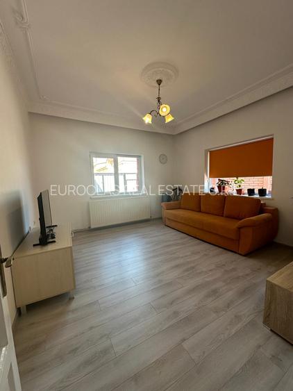 Casa 5 camere - zona Centrala -  330.000 euro(Cod E8+E10) - 5