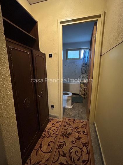 Propunem spre vanzare apartament 3 camere semidecomandat Drumul Taberei - 5