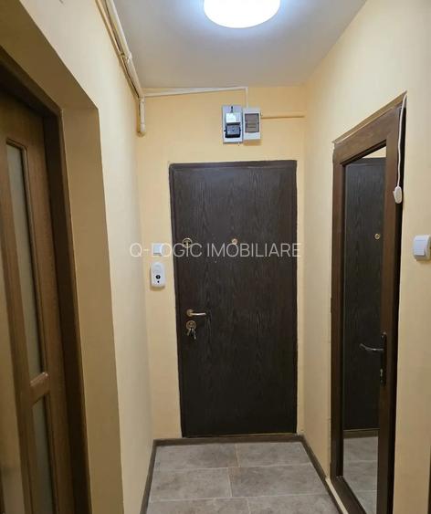 Garsoniera libera la vanzare zona Astra - Planete - 5