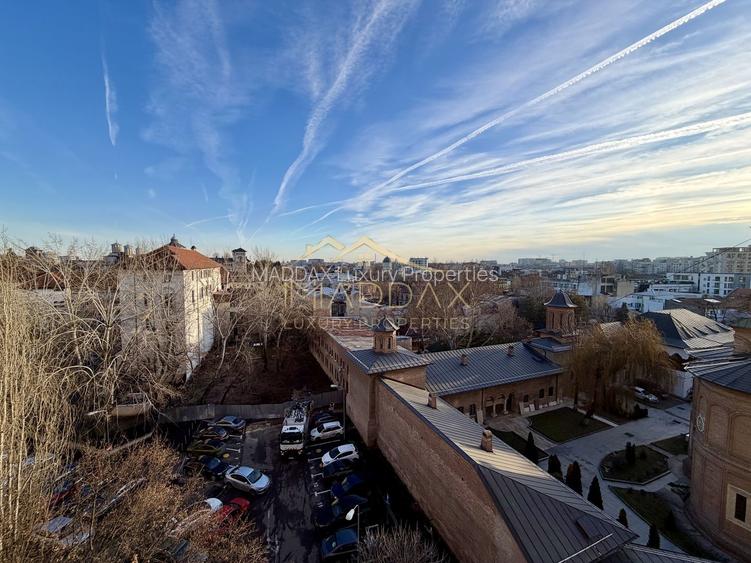 Apartament cu 4 camere *95mpc* // Bulevardul Unirii - 41