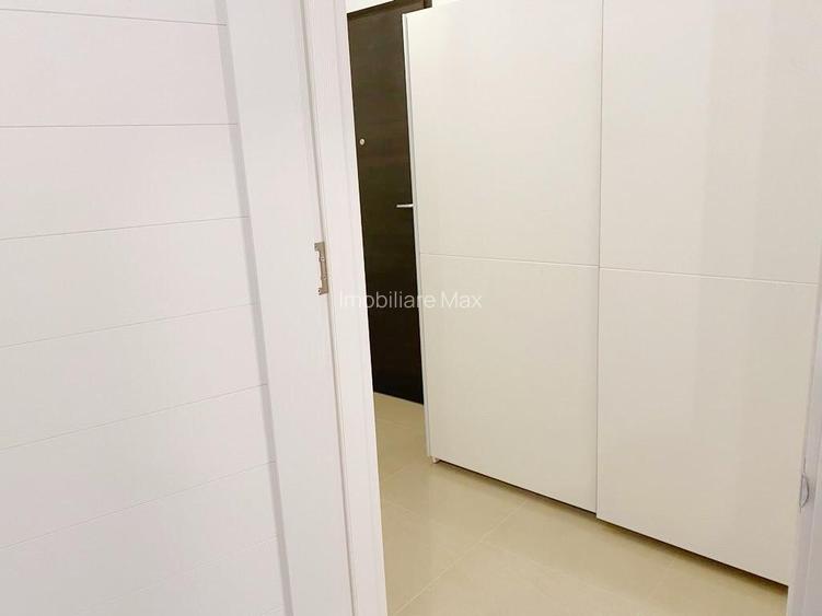 Inchiriere Exigent Plaza  garsoniera et. 3/11 lux la metrou Lujerului 10 min - 6