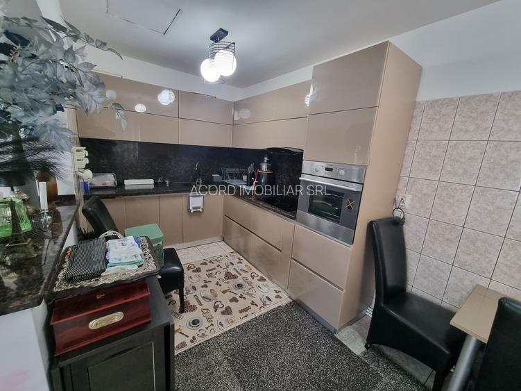 Bratianu  -casa cu deschidere pe colt - 19