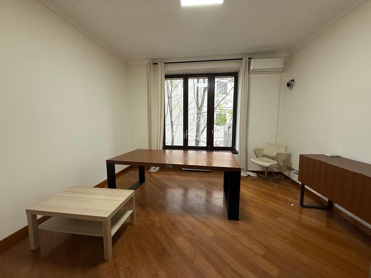 Spatiu de Birouri Calea Victoriei - 5 Camere - 6