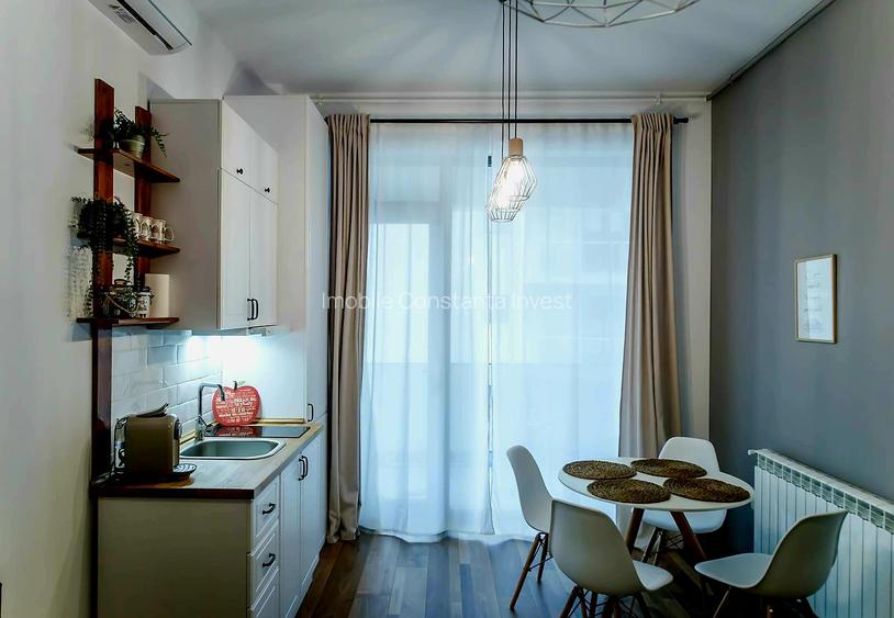 Mamaia  Apartament 2 camere vedere la mare mobilat utilat parcare privata  et.1 - 2