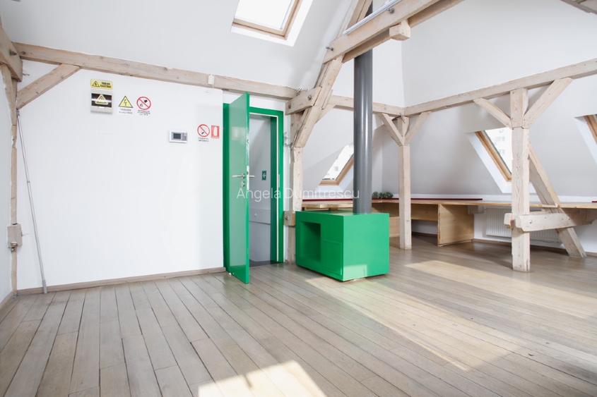 Mansardă boemă, ideală pentru industriile creative - 2