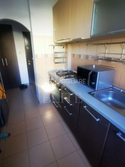 Apartament 2 camere în zona P-TA ABATOR - 5