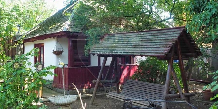 Vila la Lacul Snagov deschidere 21 ml,  ponton propriu - 10