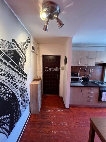 Apartament cu 2 camere semidecomandat langa Piata 700 - 11