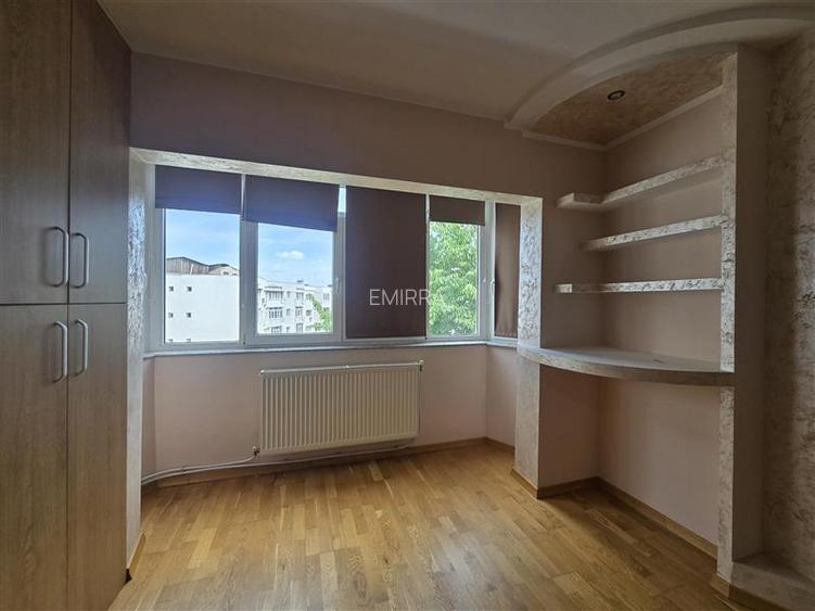 Apartament 3 Camere De Vanzare in Zona Excelenta Str. Aprodu Purice, Bacau - 12