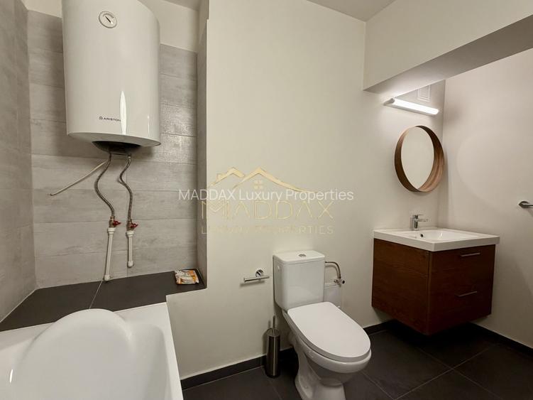 Apartament cu 4 camere *95mpc* // Bulevardul Unirii - 19