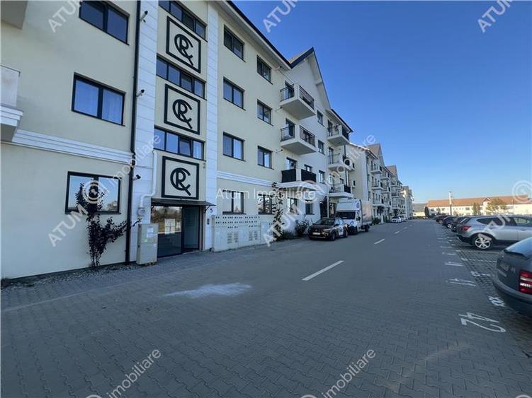 Apartament de 3 camere cu 2 bai si terasa etaj 2 zona Brana - 10