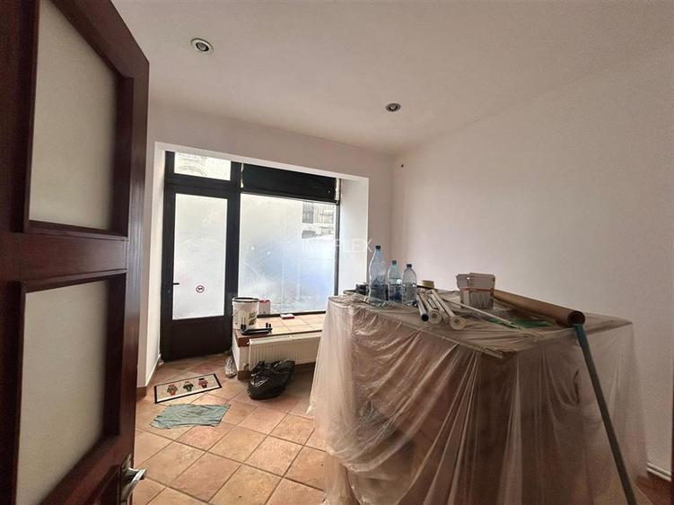 Inchiriez spatiu comercial ultracentral - 14