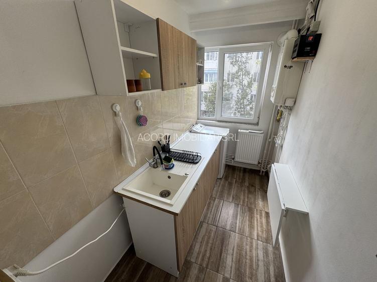 Apartament 2 camere zona Casa de Cultura cu Centrala - 5
