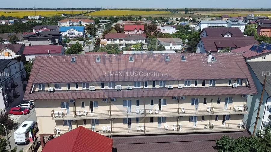Hotel / Pensiune cu 43 camere de vânzare în Costinesti - 2