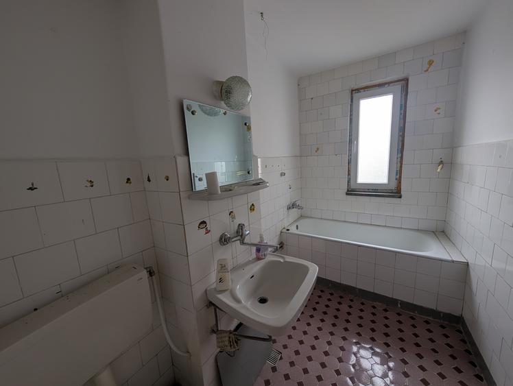 Apartament 2 camere decomandate, Banca Națională