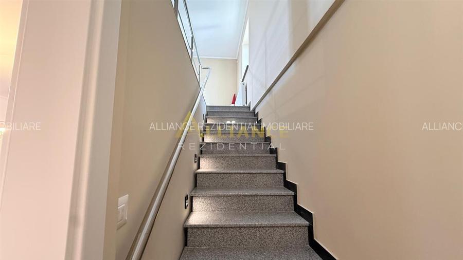 Casa Individuala - 5 camere - 3 bai - 450mp teren - 18