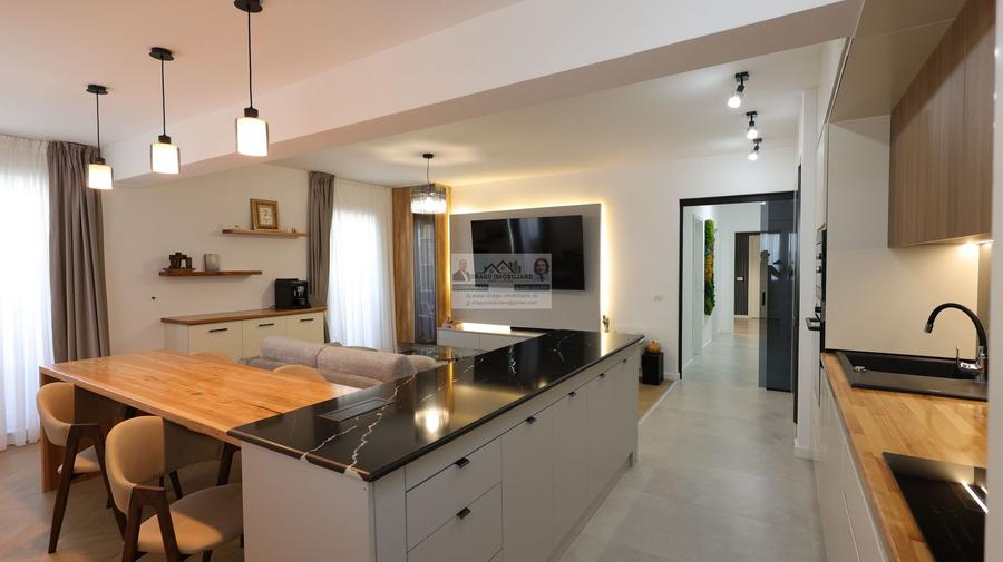 Apartament 3 camere /108 mp/ Expres Residence/Focsani