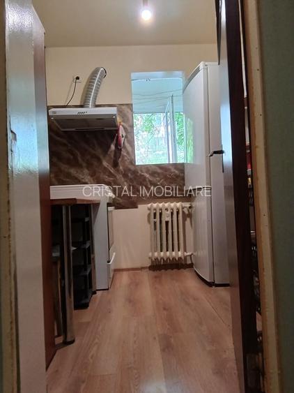 Oferta- Apartament 3 camere Ozana, parter, mobilat, pret excelent - 17