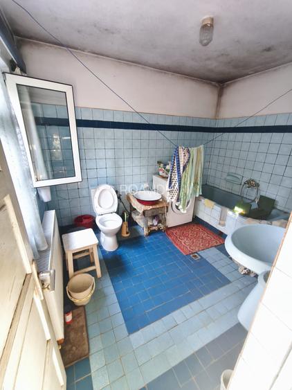 ROANDY-Casa solida,parter+1,zona Valeni - 9