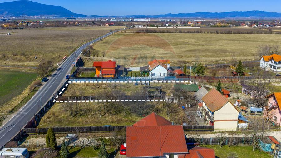 Teren 1350 mp-Strada Lanii/ COMISION 0% - 3