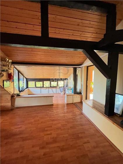 Dumbravita - Vila moderna - Teren 1430mp - 2 Fronturi - Carport - Panouri solare - 16