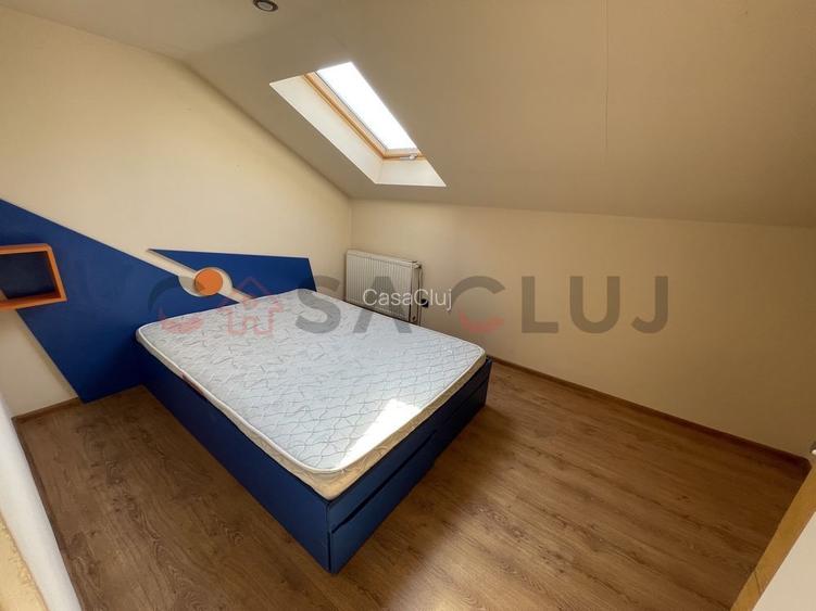 Casă calcan, Curte,  grădină, Iris!! - 12