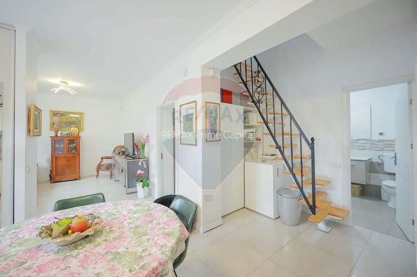 5 camere, central Nicolae Jiga, retras de la stradă, de vânzare - 10