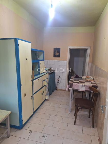 Apartament la casa cu front stradal - 2