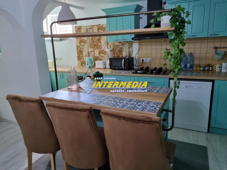 Casa P+E de vanzare recent renovata in Centru cu 680 mp teren