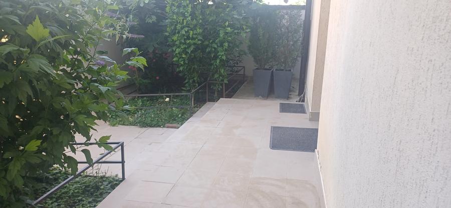 Casa Individuala 5 camere+Zona Confort City Popesti Curte 400 mp Gradina Terasa