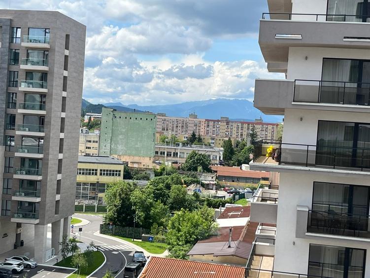 Proprietar | 2 camere+2 băi | 65 mp utili + 17 mp ba|con | parcare subsol
