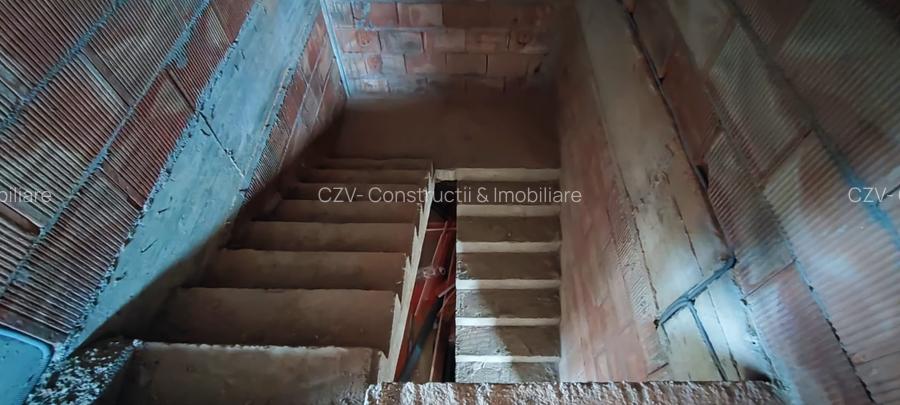 🏡 Vila tip duplex – 175 mp utili, teren 250 mp, 2 locuri de parcare - 9